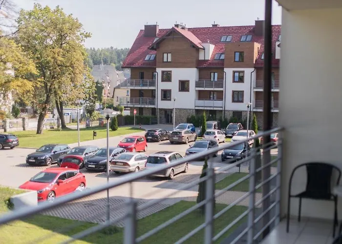 Apartment Pelen Wdzieku Z Balkonem Polanica-Zdroj