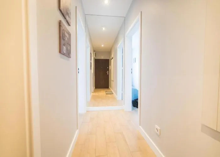 Pelen Wdzieku Z Balkonem * Polanica-Zdroj